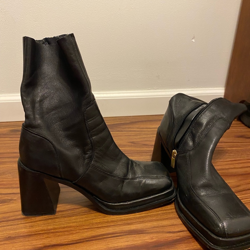 women’s boots